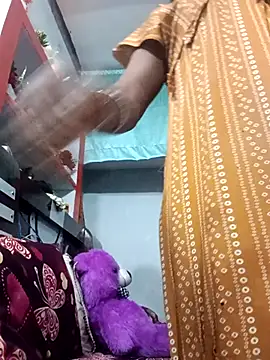 ZIVAA online show from February 2026 04:10:01 AM