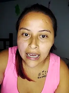 Snapshot of yelezia chatting on October 2025 07:42:01 AM yelezia online show from October 2025 07:42:01 AM