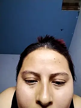 Snapshot of yelezia chatting on September 2025 11:55:02 PM yelezia online show from September 2025 11:55:02 PM