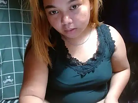 Snapshot of Hajaima chatting on November 2025 11:09:02 AM Hajaima online show from November 2025 11:09:02 AM