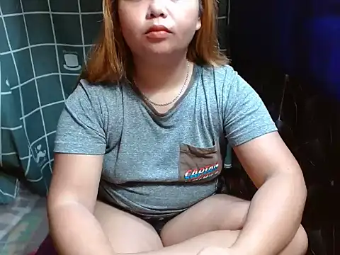 Snapshot of Hajaima chatting on November 2025 05:33:01 AM Hajaima online show from November 2025 05:33:01 AM