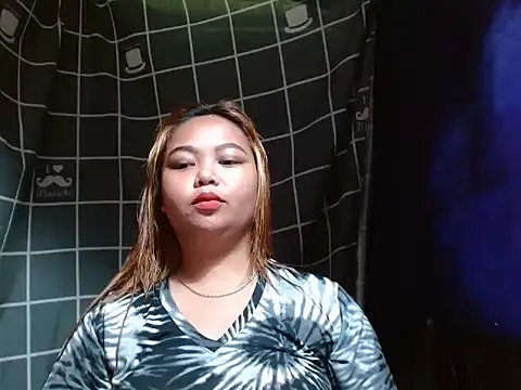 Snapshot of Hajaima chatting on December 2025 12:11:02 AM Hajaima online show from December 2025 12:11:02 AM