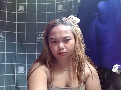 Snapshot of Hajaima chatting on November 2025 01:04:02 AM Hajaima online show from November 2025 01:04:02 AM