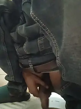 96Rohon online show from January 2026 06:22:01 PM