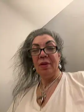 dieseldame1313 online show from March 2025 01:43:01 AM