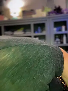 dieseldame1313 online show from March 2026 04:25:01 AM