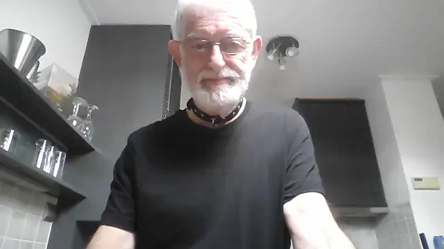 ewaldwillems99 online show from October 2025 02:38:02 PM