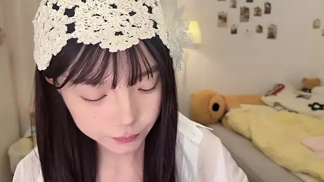 Momo-xx online show from January 2026 01:01:01 AM