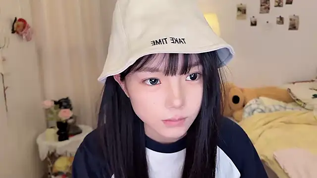 Momo-xx online show from January 2026 12:50:01 AM