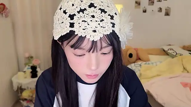 Momo-xx online show from January 2026 12:48:01 AM