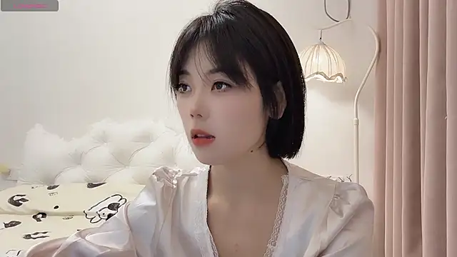 bao-bao- online show from September 2025 04:02:02 PM