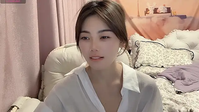 Snapshot of bao-bao- chatting on June 2026 03:21:01 PM bao-bao- online show from June 2026 03:21:01 PM