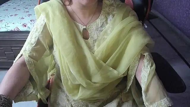 ShylaGill online show from December 2025 10:50:02 AM