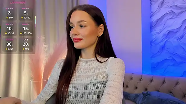 Aria Mila online show from November 2025 03:07:01 AM