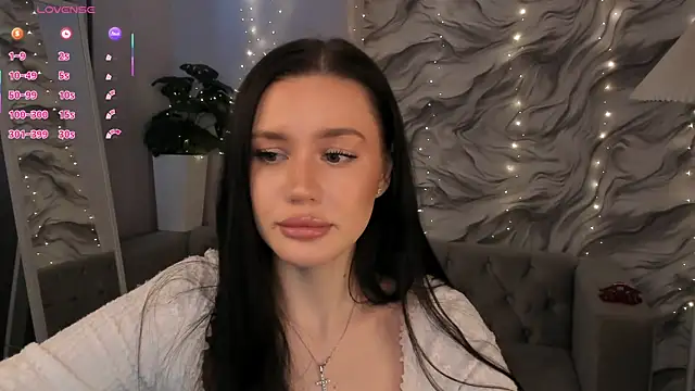 Aria Mila online show from February 2026 11:18:02 AM