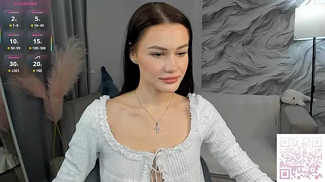Aria Mila online show from September 2025 02:21:02 AM