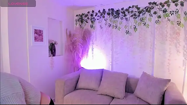 Natti london online show from December 2025 06:15:01 AM