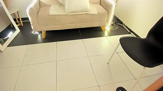 Natti london online show from September 2025 02:45:01 PM