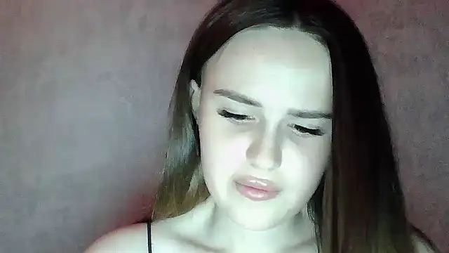 Snapshot of SweetLoraa chatting on July 2026 05:57:01 PM SweetLoraa online show from July 2026 05:57:01 PM