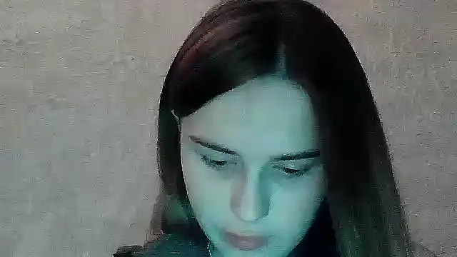 SweetLoraa online show from November 2025 04:22:01 PM