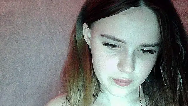 SweetLoraa online show from January 2026 12:59:01 AM