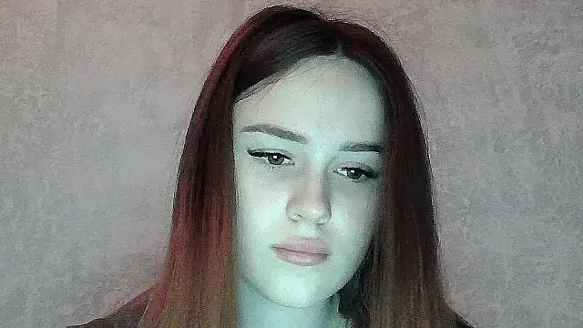 SweetLoraa online show from April 2026 02:31:01 PM