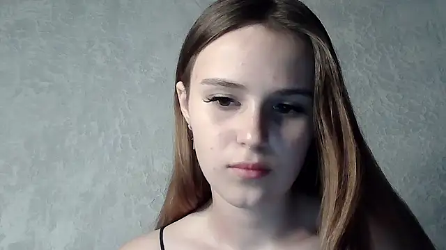 SweetLoraa online show from September 2025 04:03:02 PM