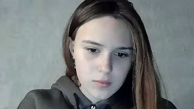 SweetLoraa online show from October 2025 02:47:02 PM