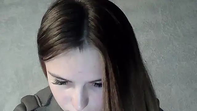 SweetLoraa online show from October 2025 06:20:01 PM