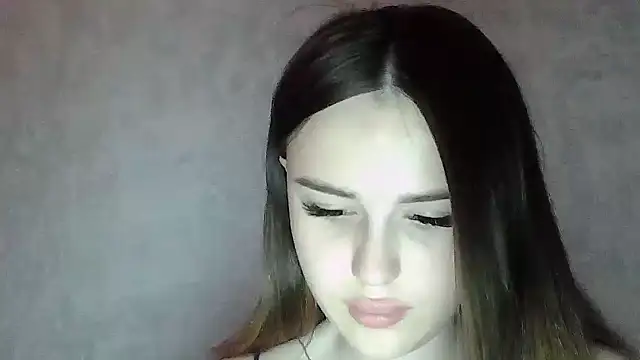 Snapshot of SweetLoraa chatting on June 2026 03:50:02 PM SweetLoraa online show from June 2026 03:50:02 PM