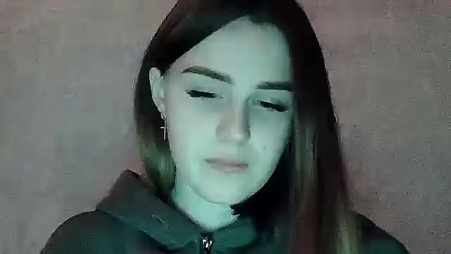 SweetLoraa online show from November 2025 01:50:02 PM