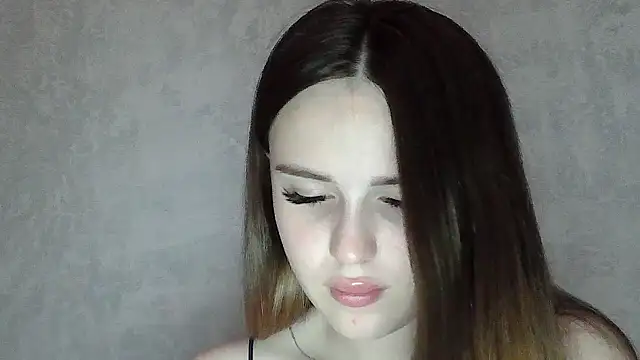 Snapshot of SweetLoraa chatting on June 2026 10:04:02 AM SweetLoraa online show from June 2026 10:04:02 AM