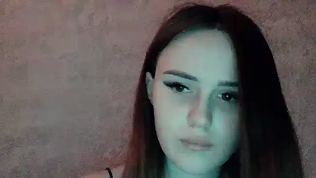 SweetLoraa online show from March 2026 07:26:01 PM