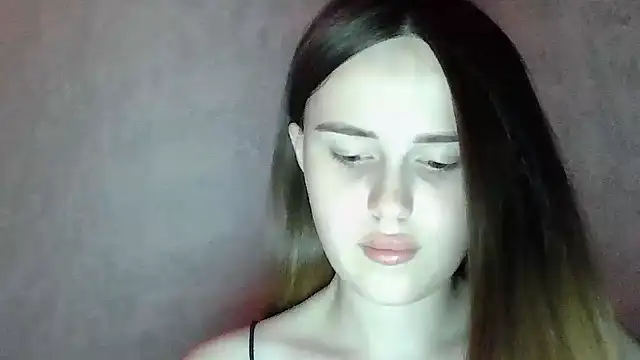 Snapshot of SweetLoraa chatting on July 2026 12:28:02 AM SweetLoraa online show from July 2026 12:28:02 AM