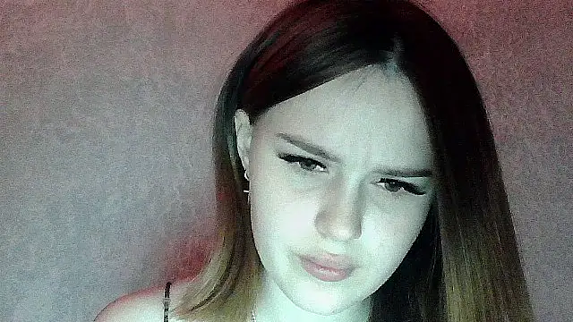 SweetLoraa online show from November 2025 03:01:02 PM