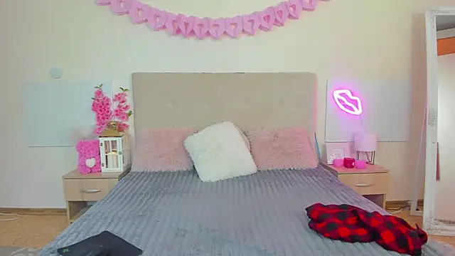 LexyFuun online show from February 2026 07:10:02 AM