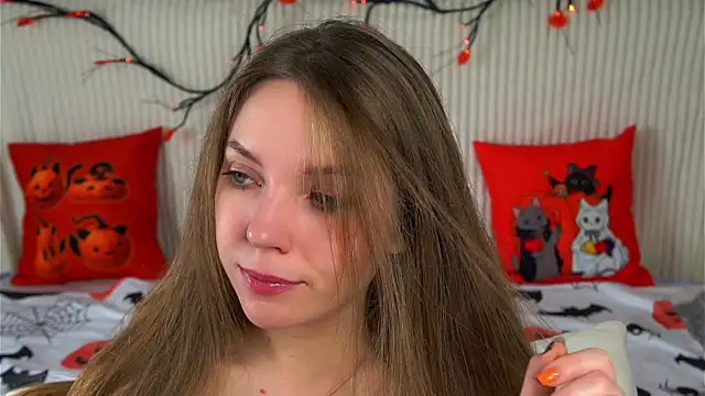 KarriBrownd online show from October 2025 01:13:01 AM