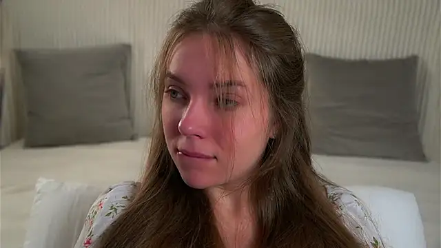 KarriBrownd online show from September 2025 01:12:02 AM