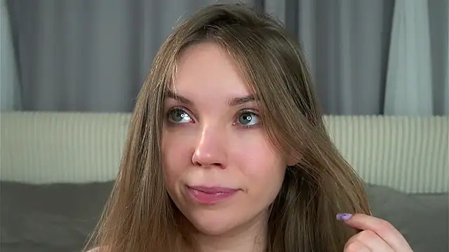 KarriBrownd online show from November 2025 01:09:01 AM