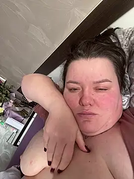 SunnyLeila2101 online show from February 2026 01:33:02 PM