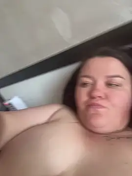 SunnyLeila2101 online show from May 2026 11:52:01 AM