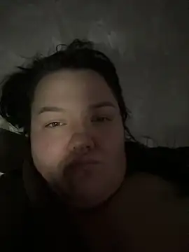 SunnyLeila2101 online show from December 2025 07:18:02 PM