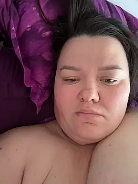 SunnyLeila2101 online show from April 2026 03:52:01 AM