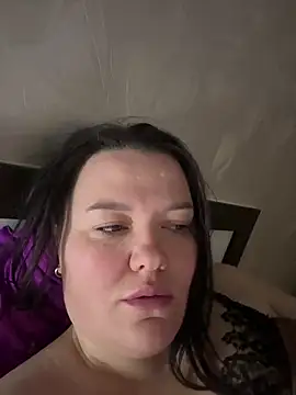 SunnyLeila2101 online show from March 2026 06:09:02 PM