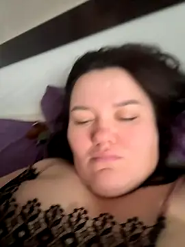 SunnyLeila2101 online show from November 2025 06:57:01 AM