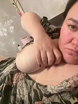SunnyLeila2101 online show from September 2025 07:03:02 PM