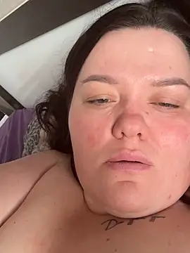 SunnyLeila2101 online show from February 2026 11:06:02 AM