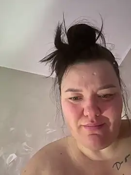 SunnyLeila2101 online show from March 2026 09:44:01 PM