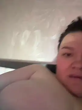 SunnyLeila2101 online show from April 2026 08:59:02 PM