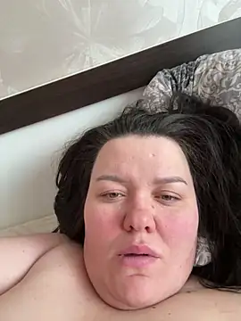 SunnyLeila2101 online show from March 2026 05:12:02 AM